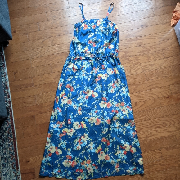 Johnny Was Dresses & Skirts - Johnny Was Maxi floral dress with pockets